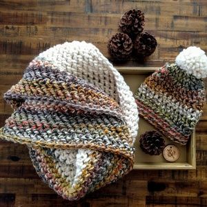 Colorful infinity scarf; Handmade and original!